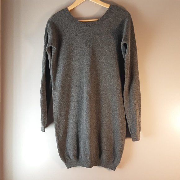 Aritzia Babaton Grey Scoop Back Sweater Long Wool Cashmere Size XS - Picture 2 of 16